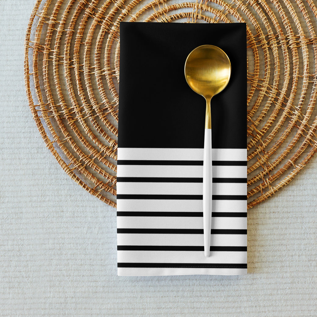 Black Cat Cloth Napkins (Set of 4)